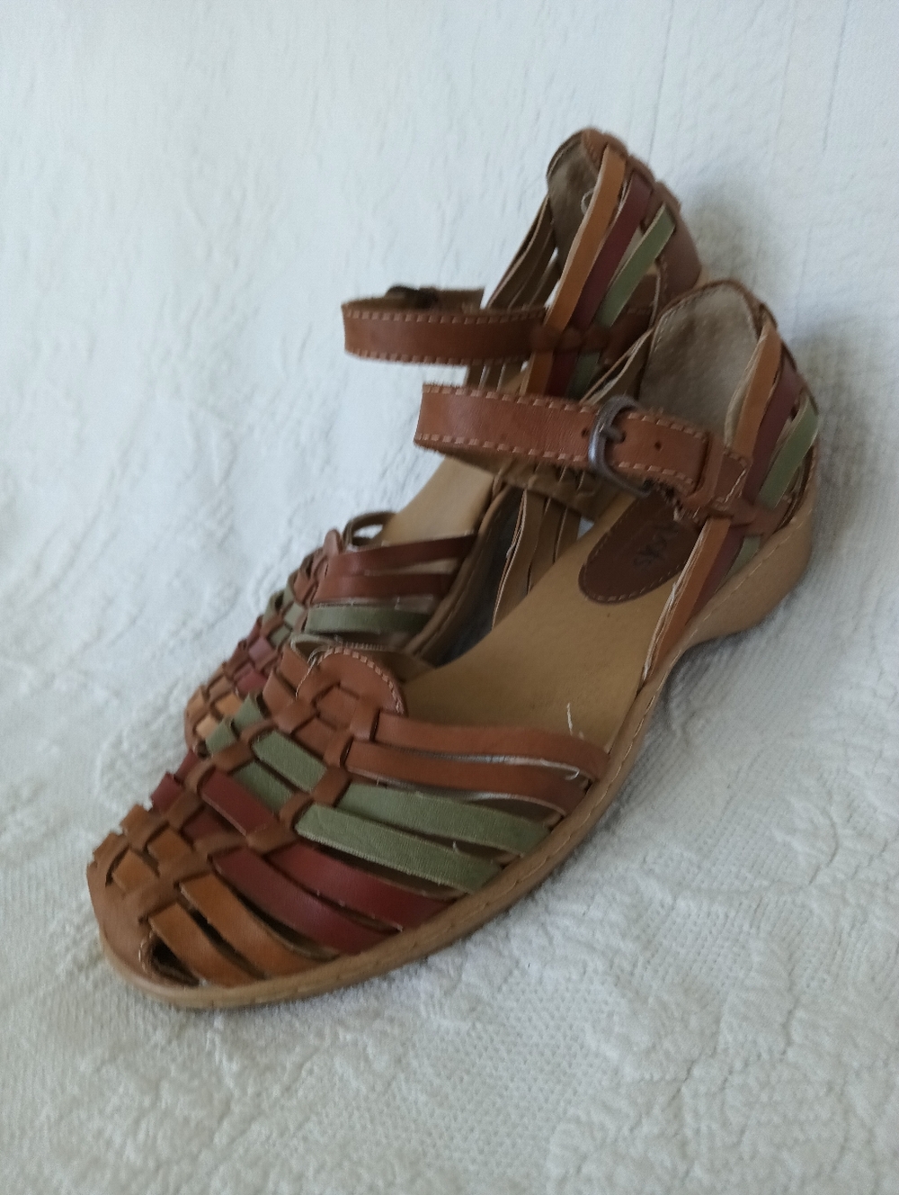Softspots Brown Multi-Color Woven Leather Sandals Closed Toe Hippie Short Heel 6 - Picture 13 of 13